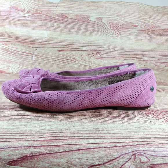 Sold sold UGG Suede Bow - Picture 2 of 7